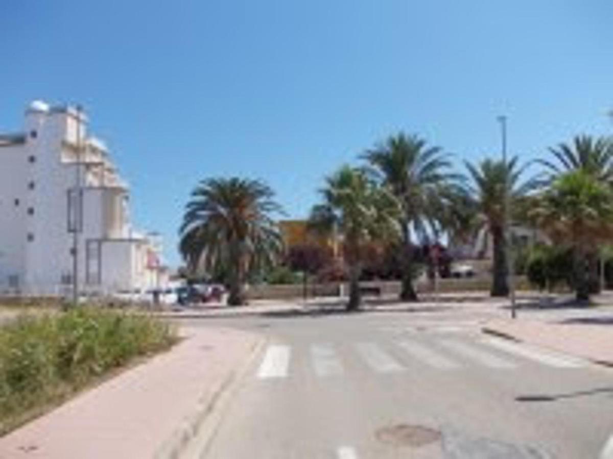 Piles - Apartment - Sleeps 7 - Parking - Seafront Εξωτερικό φωτογραφία